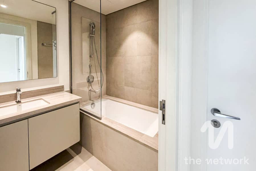 G+1 | Direct on Park | Motivated Seller - Image 10