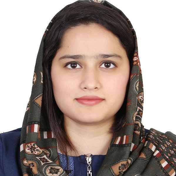 Farwa Khan Noor Hassan