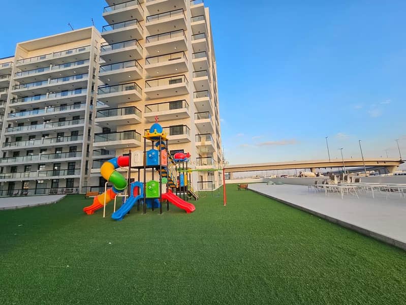 Vacant | Keys in Hand | Unfurnished - Image 9