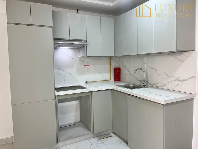 Spacious Duplex | Pool Facing | BCC Ready - Image 5