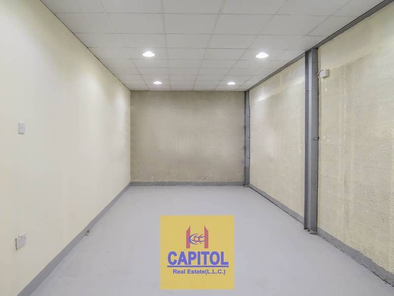 EXPANSIVE AND MODERN WAREHOUSE FOR RENT IN AL QUOZ 4 - View 2