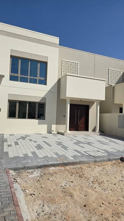 4 Bedroom Villa for Rent in Dubai Waterfront, Dubai - WhatsApp Image 2026-01-20 at 4.43. 16 PM. jpeg 4 Bedroom Villa for Rent in Dubai Waterfront, Dubai - WhatsApp Image 2026-01-20 at 4.43. 16 PM. jpeg
