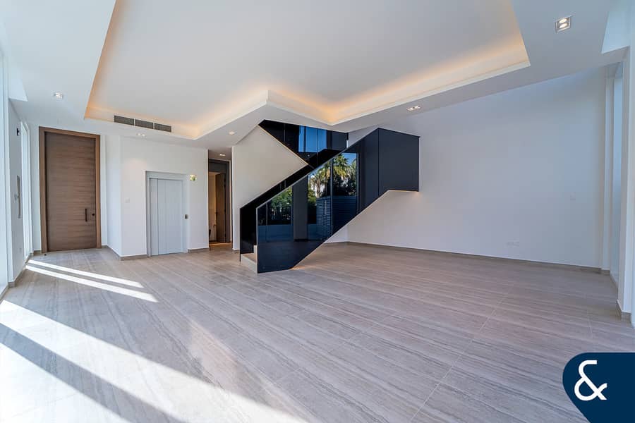 Front Row | Corner Plot | Best Location - Image 5