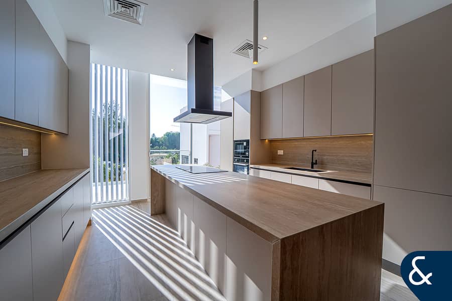 Front Row | Corner Plot | Best Location - Image 8