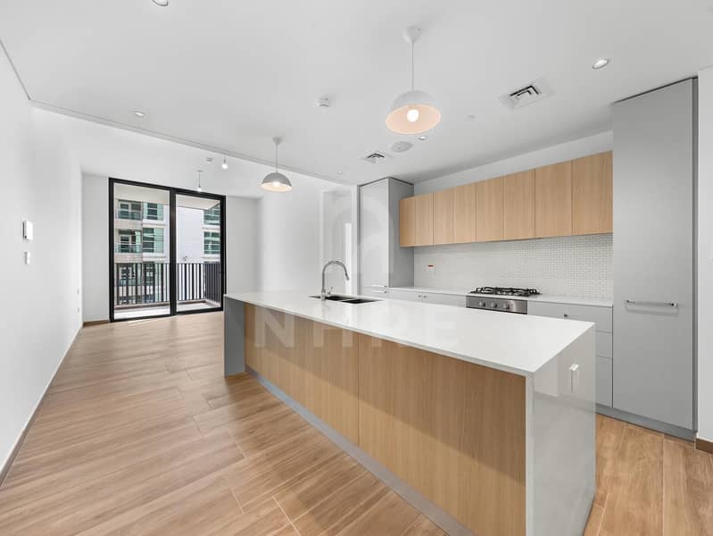 Only For Buyers | Spacious Layout | Cozy Apartment Only For Buyers | Spacious Layout | Cozy Apartment