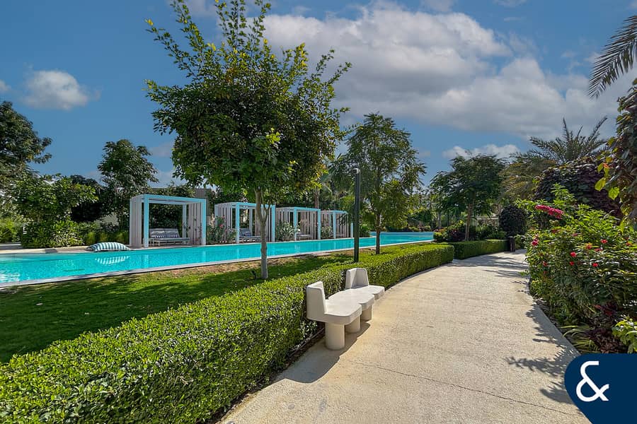 Front Row | Corner Plot | Best Location - Image 28