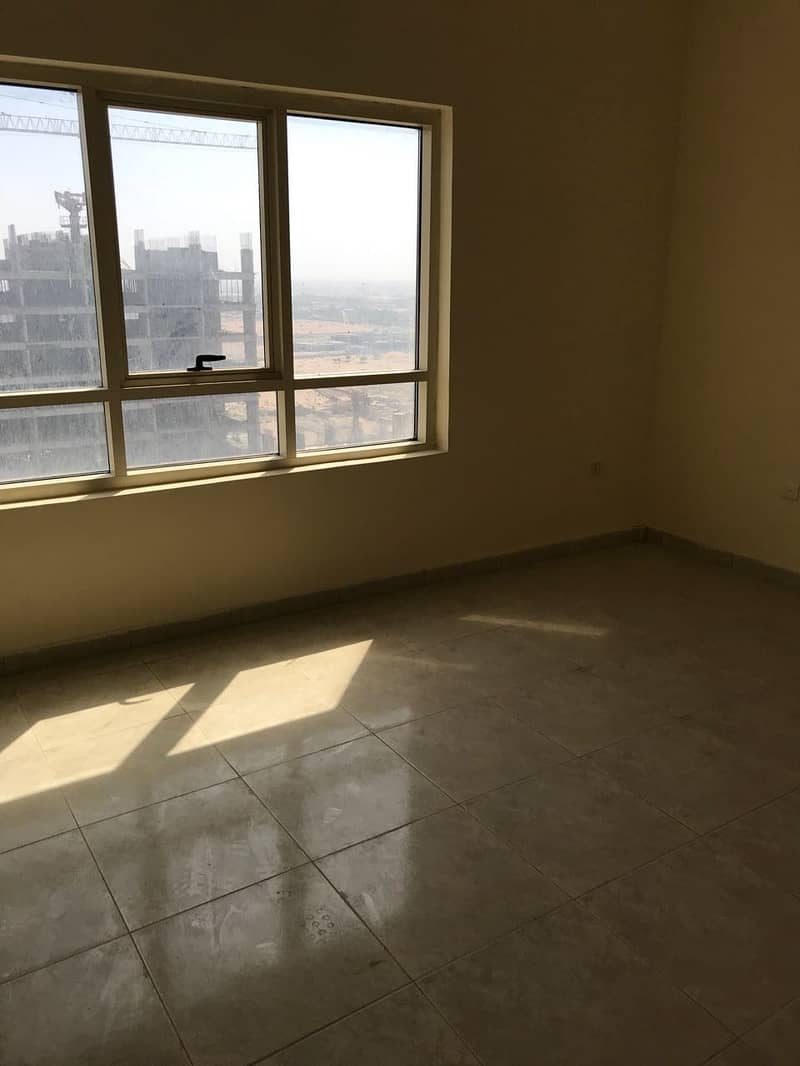 غرفــــة بمجمع مدينة الأمارات ___سعرها لقطة غرفــــة بمجمع مدينة الأمارات ___سعرها لقطة