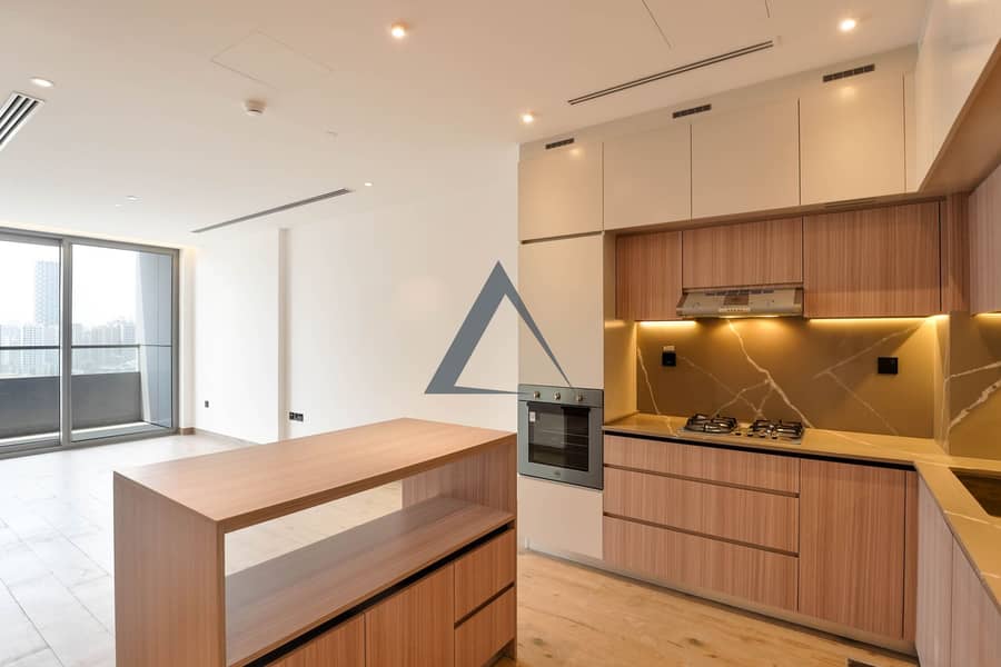 Modern | Brand New |Pool View |Near to Circle Mall - Image 10