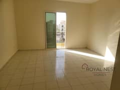 شقة في K-04،الحي اليوناني،المدينة العالمية 355000 درهم - 14038337