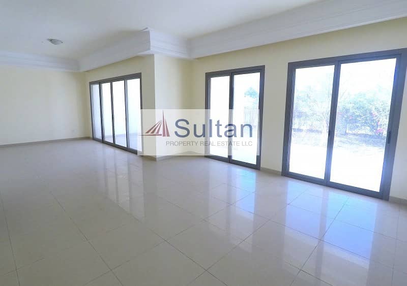 Stunning 4 Bedroom Golf View Great Price Stunning 4 Bedroom Golf View Great Price