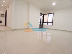 شقة في منطقة الكورنيش 3 غرف 110000 درهم - 14067215