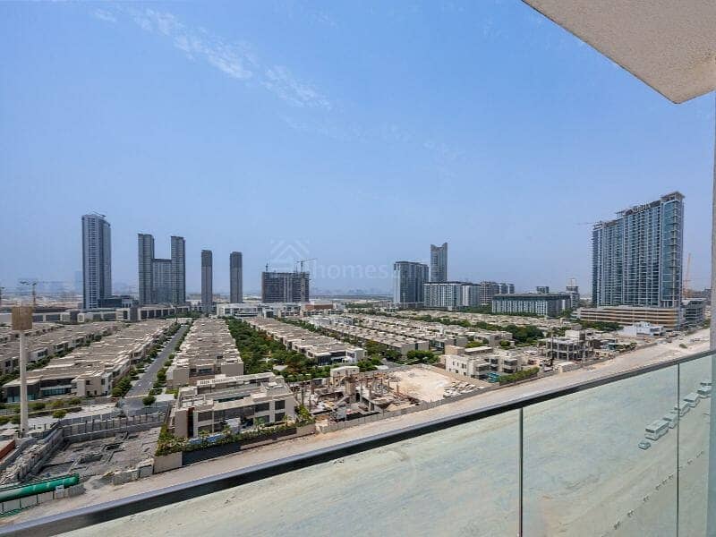 Corner Unit l Dubai Skyline l Vacant! Corner Unit l Dubai Skyline l Vacant!