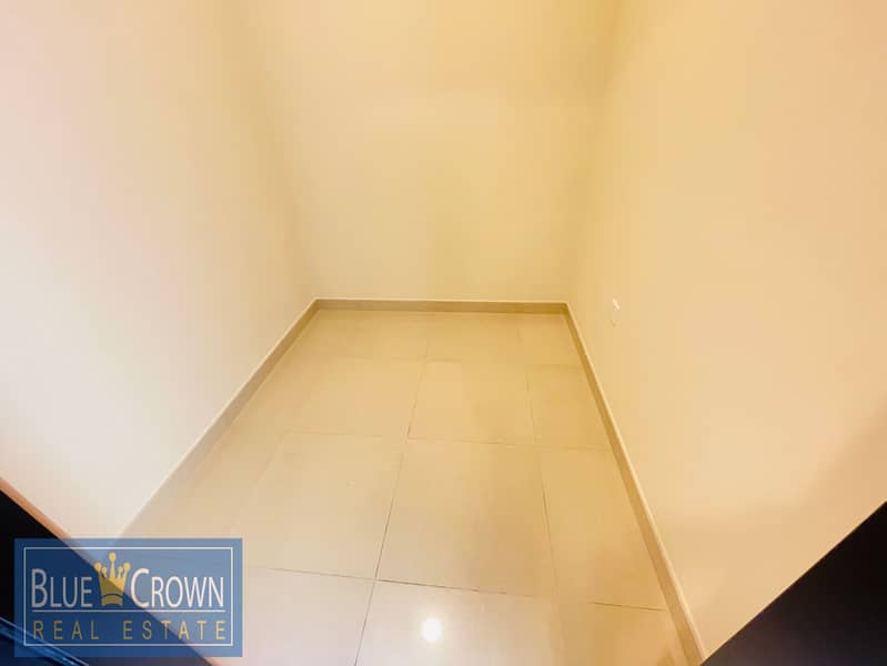 Modern Finishing | Brand New |3BR+Maid Room Villa - Image 9