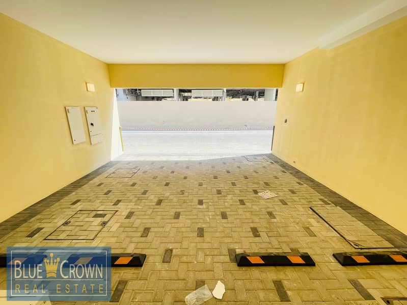 Modern Finishing | Brand New |3BR+Maid Room Villa - Image 20