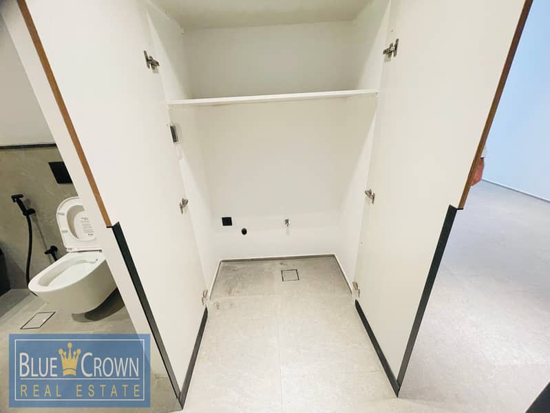 Modern Layout | Spacious | 1BR With Private Jacuzzi - Image 9