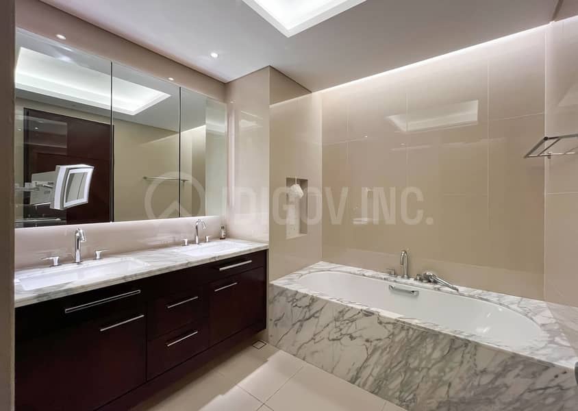 Burj Khalifa View | All Bills Included | Luxurious - Image 26