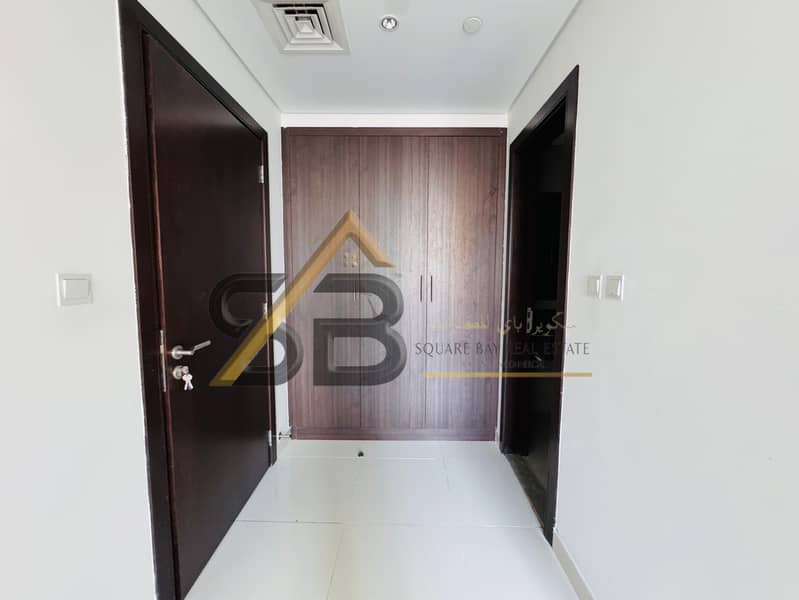 Spacious and Stunning 4BR with Maids Room and Amazing Price in Jaddaf (2 Free Car Parkings) - Image 9