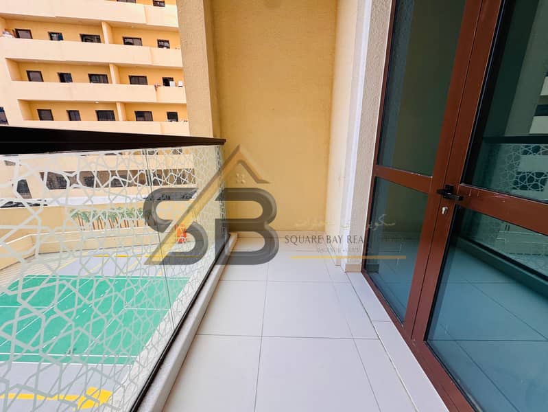 Spacious and Stunning 4BR with Maids Room and Amazing Price in Jaddaf (2 Free Car Parkings) - Image 13