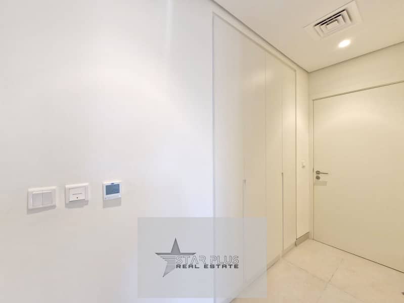 BRAND NEW SPACIOUS 2 + MAID ROOM WITH SPACIOUS LIVING ROOM,BIG CLOSED KITCHEN HAING GYM,POOL AND COVERED PARKING. - Image 8