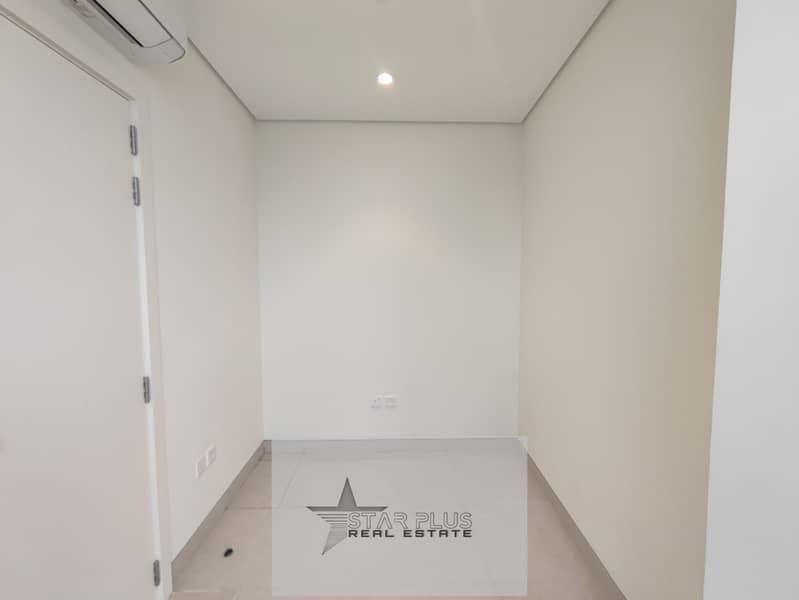 BRAND NEW SPACIOUS 2 + MAID ROOM WITH SPACIOUS LIVING ROOM,BIG CLOSED KITCHEN HAING GYM,POOL AND COVERED PARKING. - Image 13