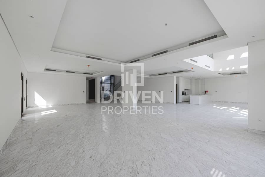 Stunning Lagoon Facing | Corner Villa with Privacy