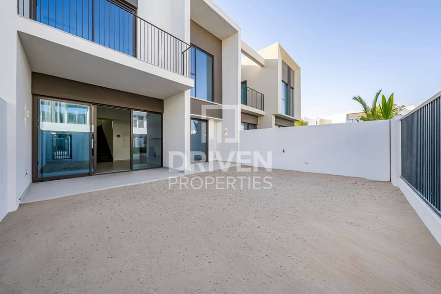 Central Park Access | New Handover | Vacant - Image 17