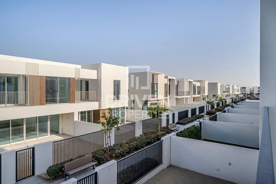 Central Park Access | New Handover | Vacant - Image 20