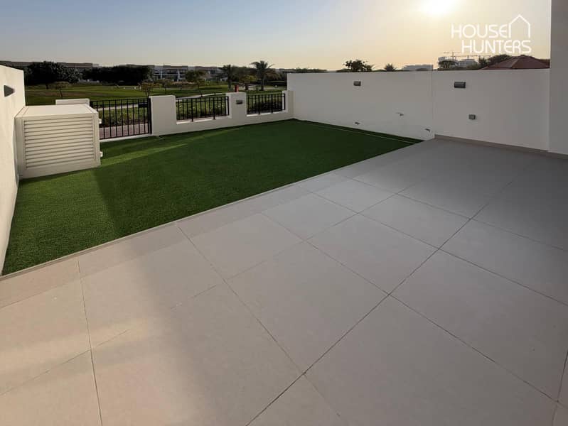 Single Row | Brand New | Park Backing | Vacant