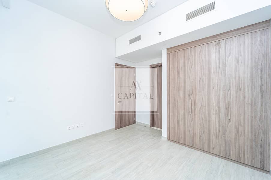 Unfurnished | Burj View | High Floor - Image 9