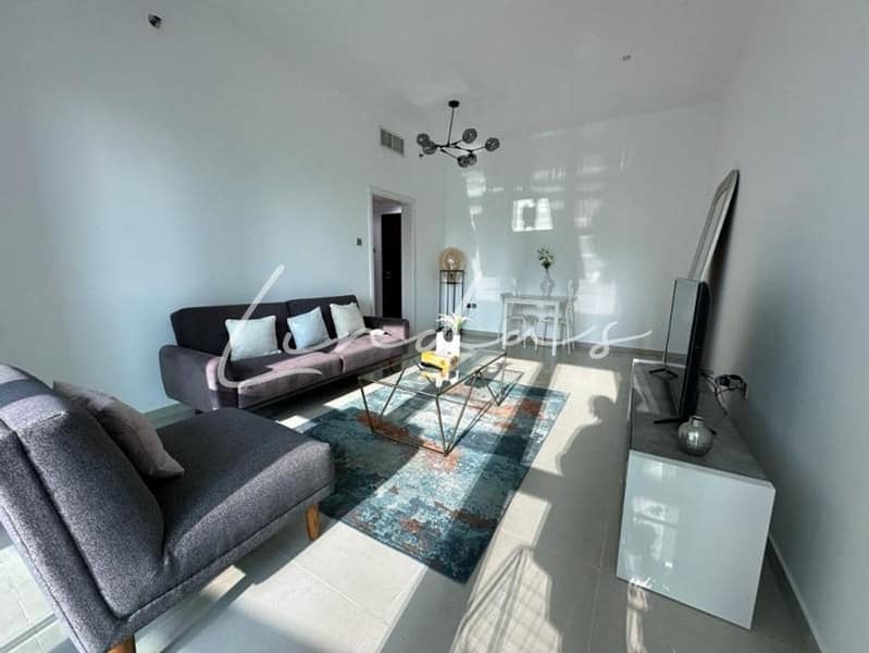 Marina View | Upgraded | Balcony | Vacant - Image 14