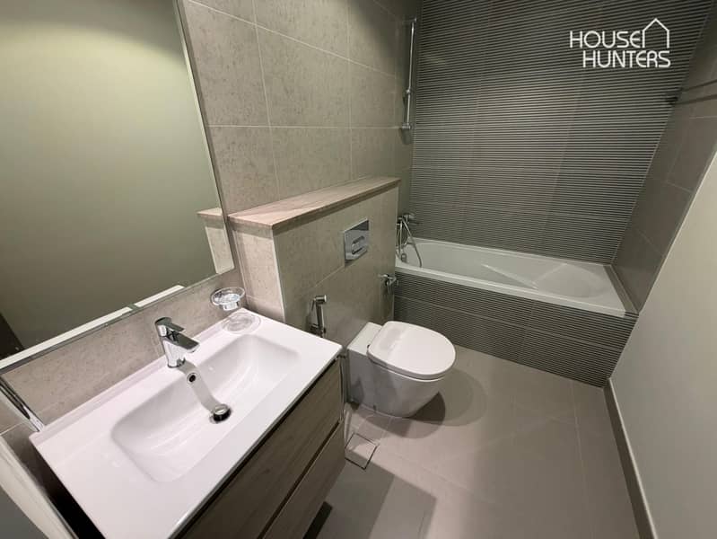 Single Row | Brand New | Park Backing | Vacant - Image 12