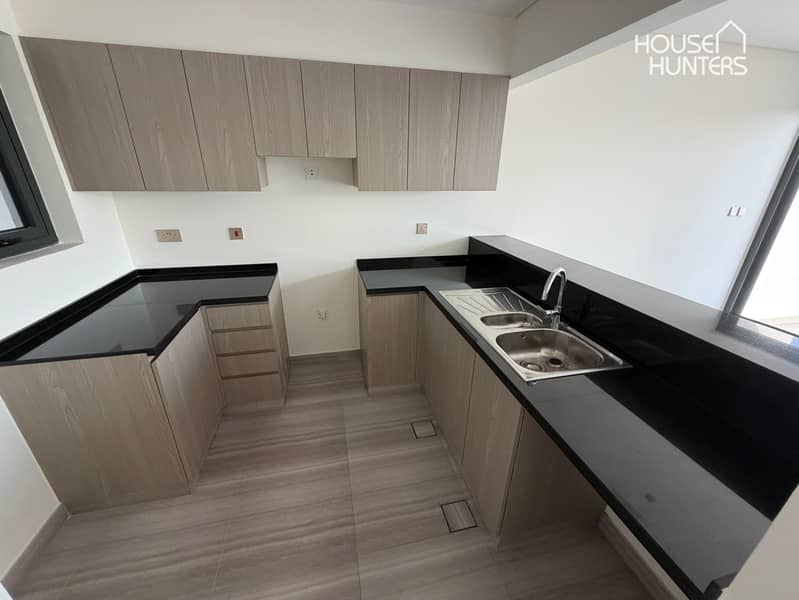 Single Row | Brand New | Park Backing | Vacant - Image 17