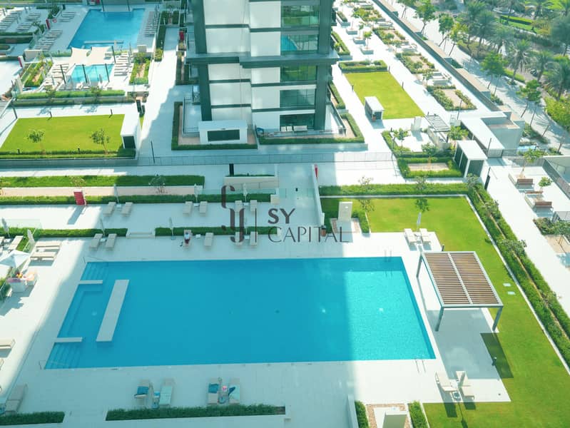 Spacious 2-Bedroom Apartment | Park and Pool View Spacious 2-Bedroom Apartment | Park and Pool View