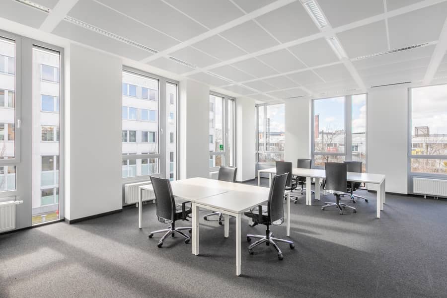 10 Regus Altezza 5787 Munich Germany Large Office 3. jpg