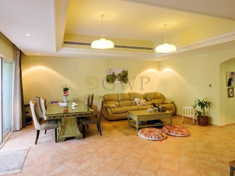 FACING PARK AND POOL|VACANT|MOTIVATED SELLER FACING PARK AND POOL|VACANT|MOTIVATED SELLER