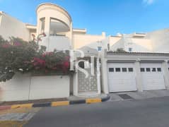 فیلا في مجمع الياسات،المشرف 5 غرف 245000 درهم - 13595617