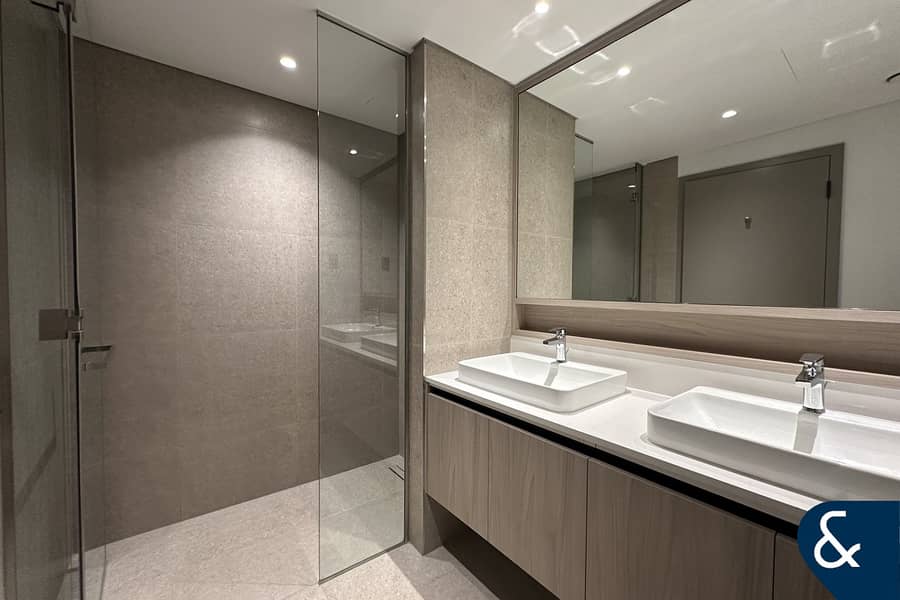 Exclusive | Opposite Pool | Landscaped - Image 11