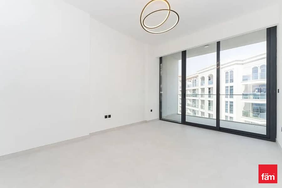 12 CHEQUES | HANDOVER SOON | MODERN FINISH - Image 6