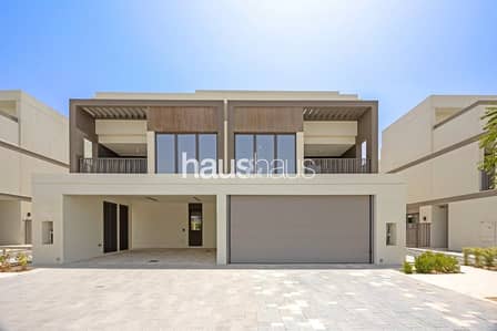 4 Bedroom Villa for Sale in Tilal Al Ghaf, Dubai - Rooftop Terrace | Close To Pool | Multiple Options