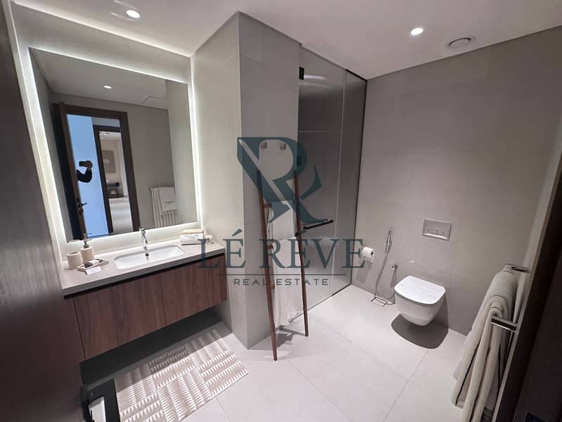 Big Balcony | Park View | Huge Area - Image 4