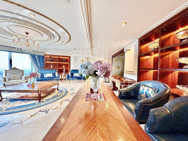 Executive Suite - Vacant - Fountain