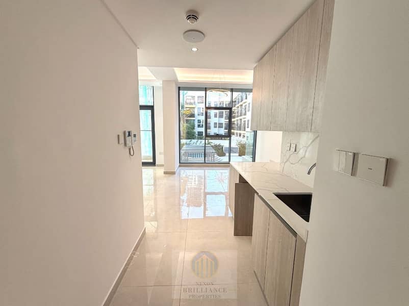 Spacious | Balcony | 2-Mins Walk to Circle Mall | JVC - Image 3