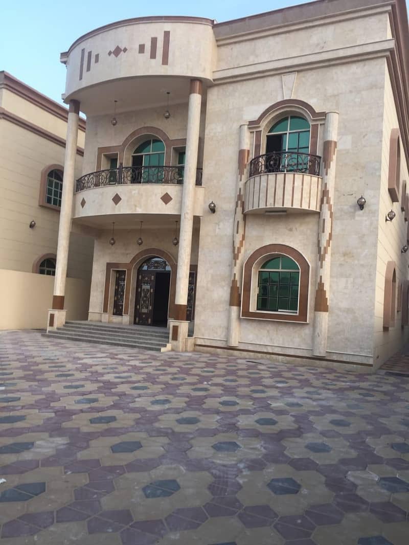 Villa for rent in Al Mowaihat