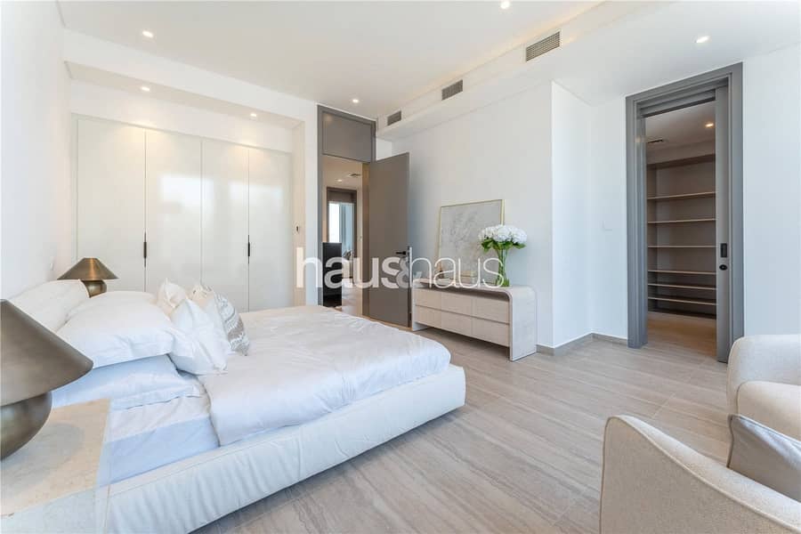 Prime Location | Luxury | Private Pool - Image 14