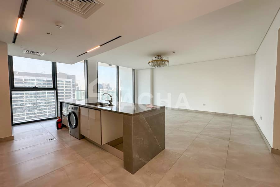 Brand new | Corner unit | Spacious - Image 3