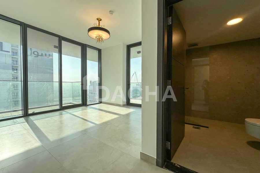 Brand new | Corner unit | Spacious - Image 10