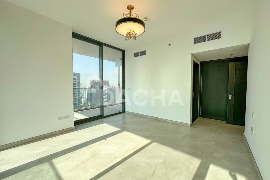 Brand new | Corner unit | Spacious - Image 11