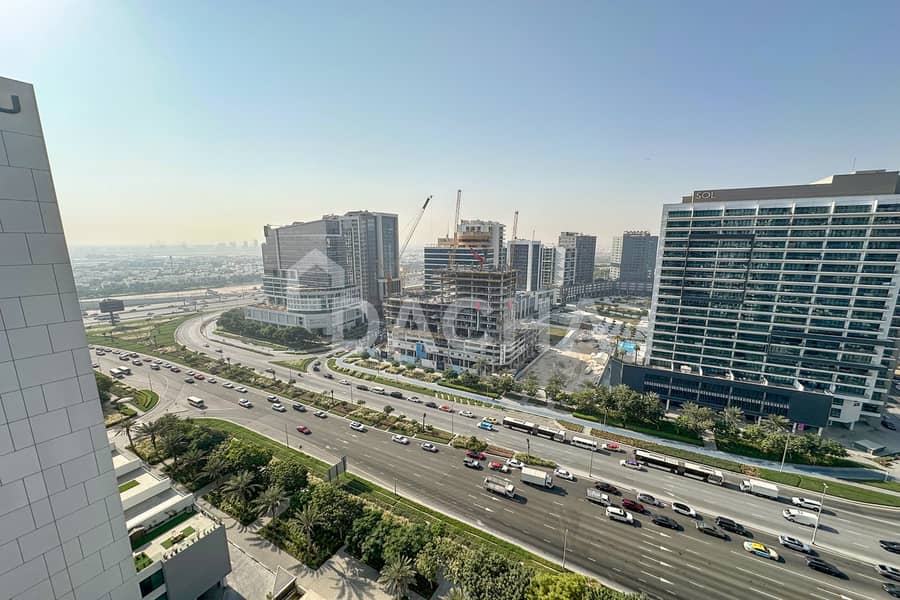 Brand new | Corner unit | Spacious - Image 21