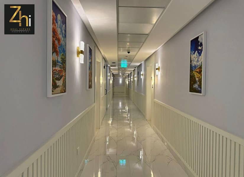 Fully Fitted Kitchen, Ready to Move , Semi Furnished, Amazing Pool View - Image 2