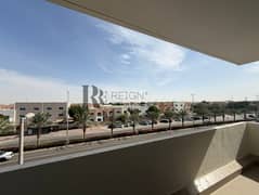 VACANT STREET VIEW TYPE D 3BR + MAID MOVE INN